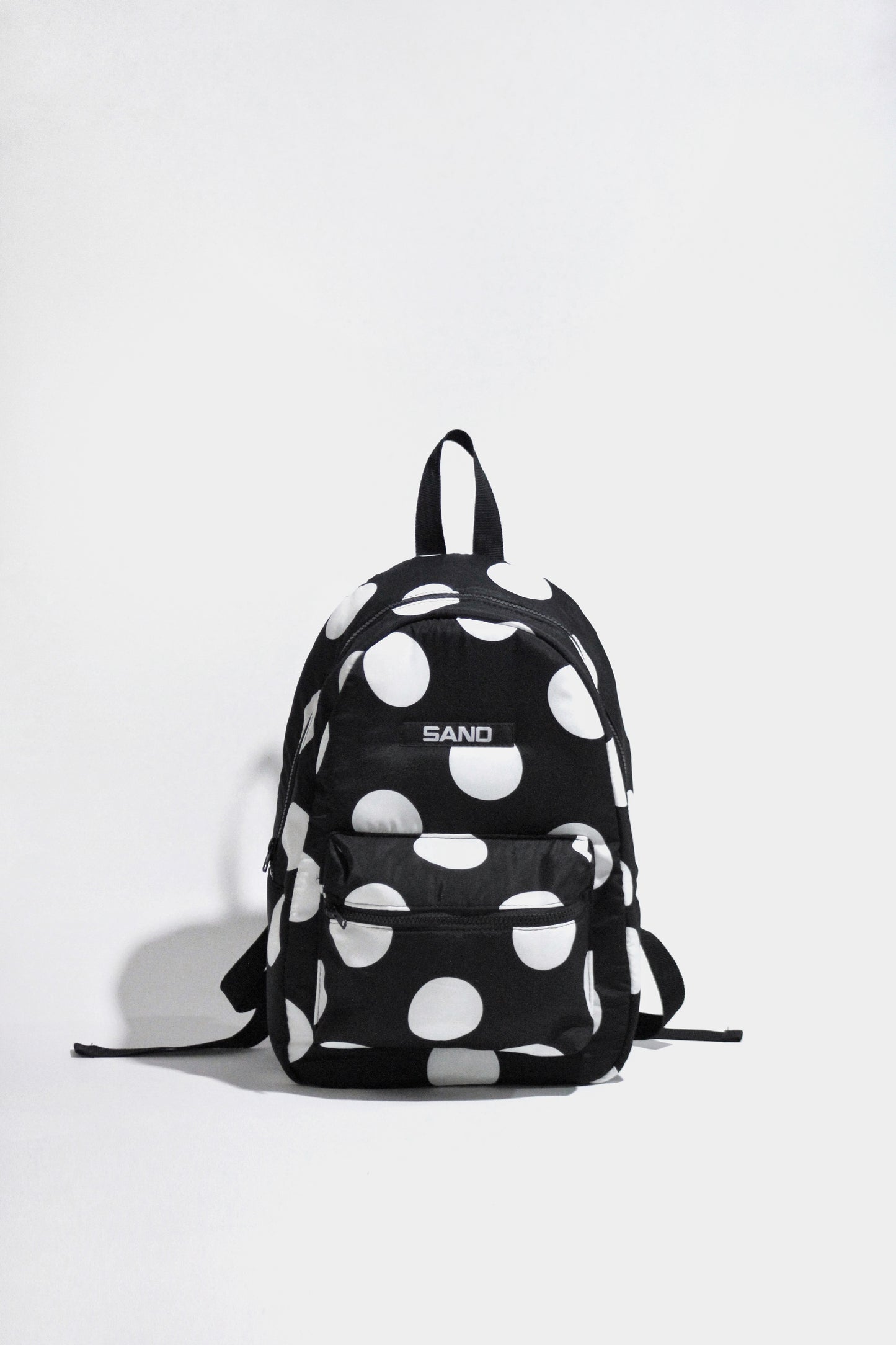 Mochila tamaño escolar lunares