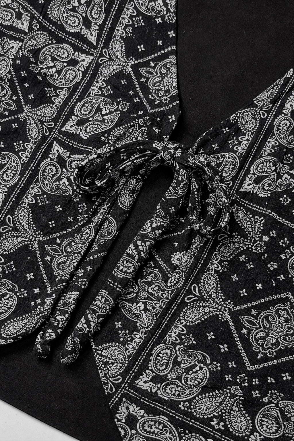 Chaleco estampado paisley set