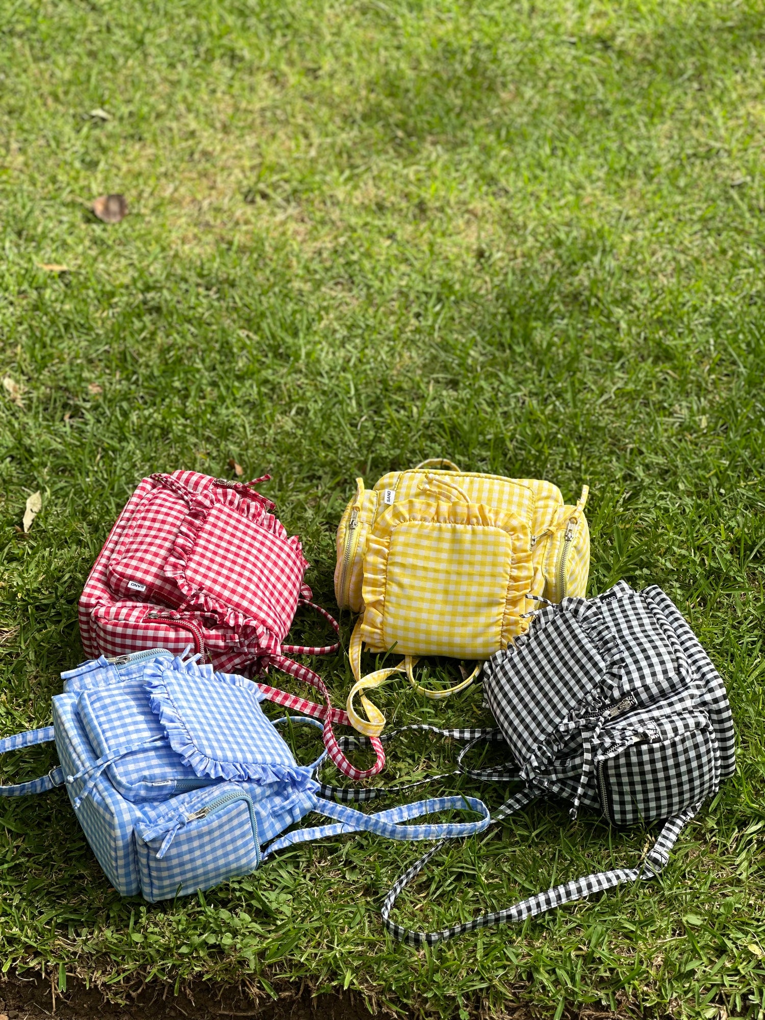MOCHILAS MEDIANAS