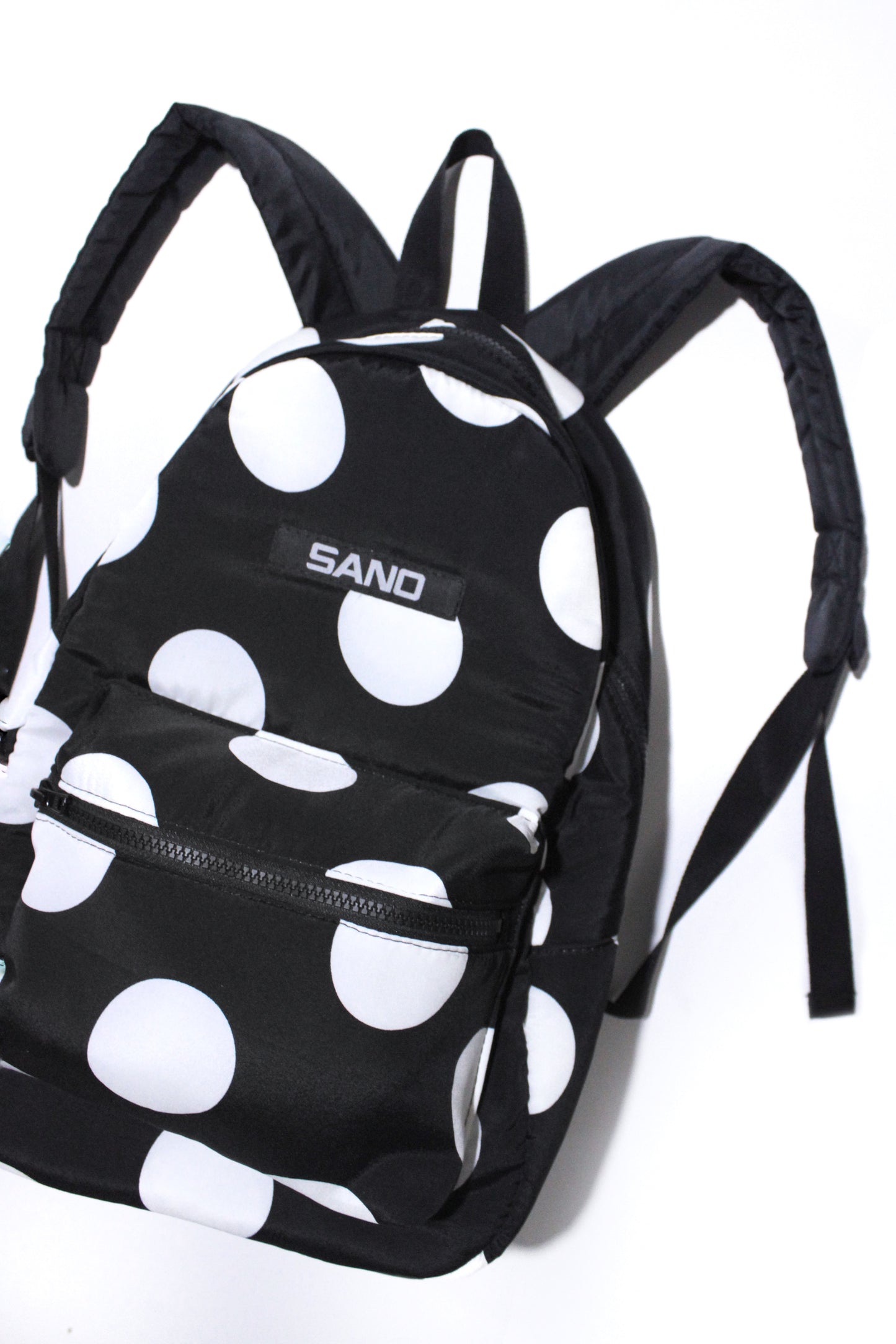 Mochila tamaño escolar lunares